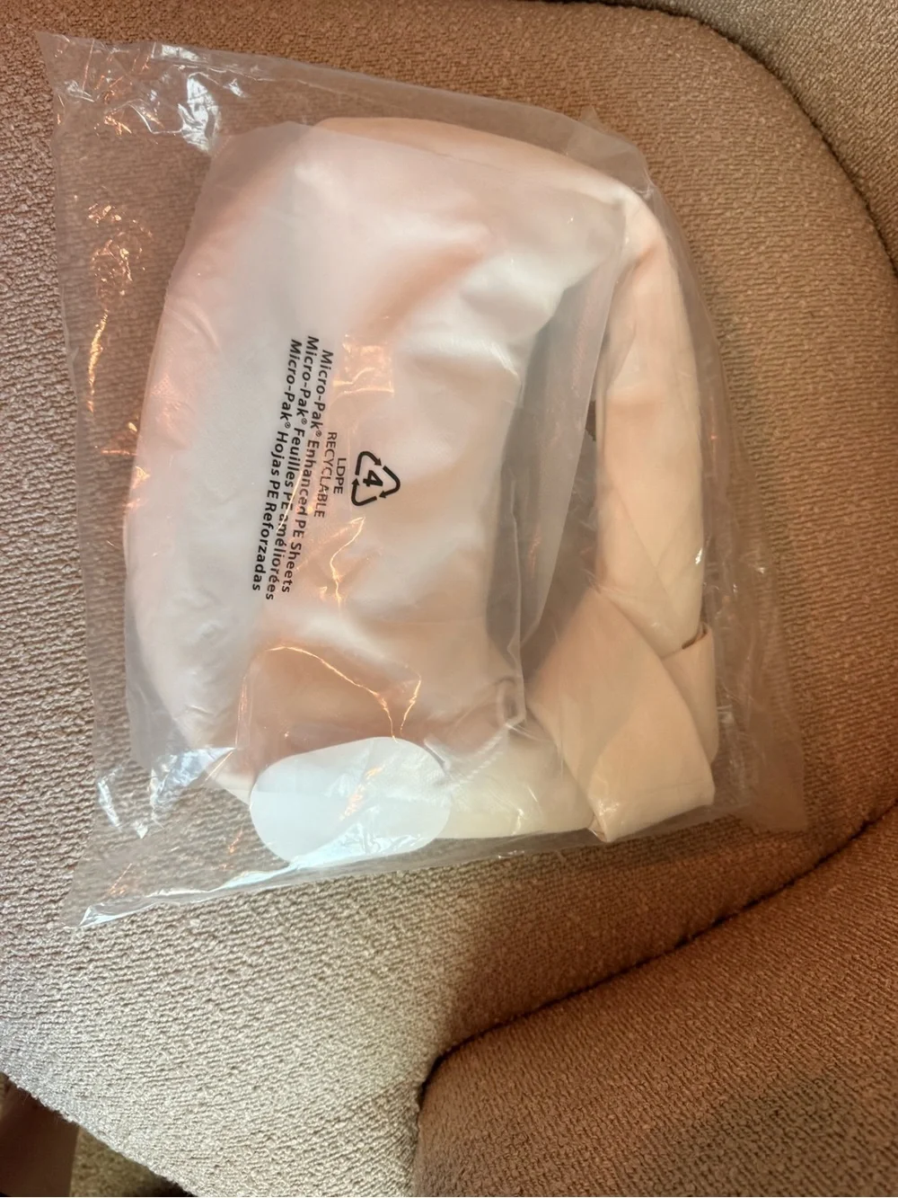 Soft Cream Knotted Handle Shoulder Bag